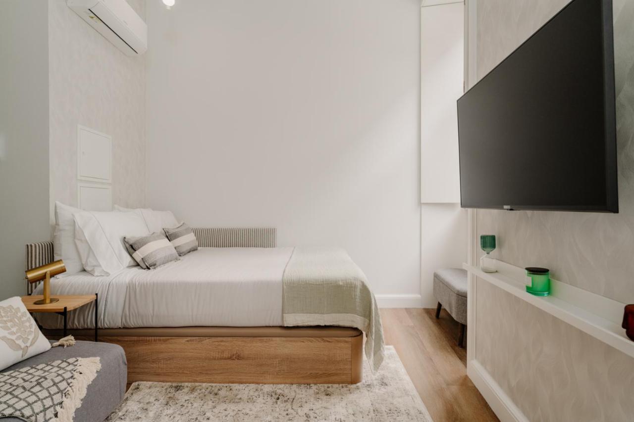Charming Central Studio With Ac, Next To Metro Station Apartment Porto Exterior photo